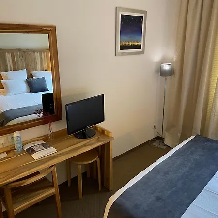 Logis De France & Restaurant 3* Памье