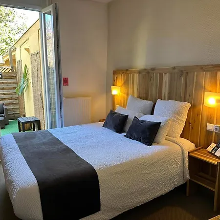 Logis De France & Restaurant Отель 3*