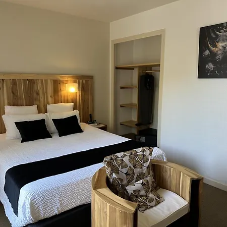 Hotel Logis De France & Restaurant 3*