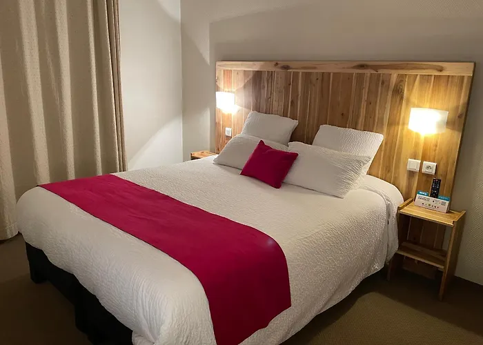 Logis De France & Restaurant Otel Pamiers