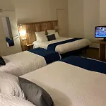 Logis De France & Restaurant מלון 3*