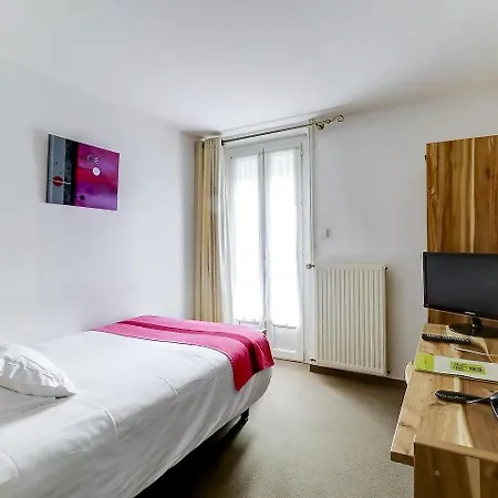 מלון Logis De France & Restaurant