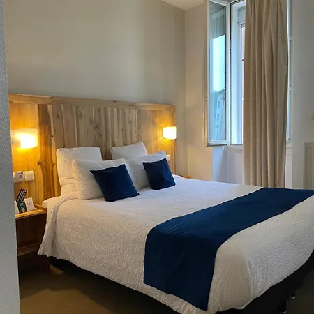 Logis De France & Restaurant Отель Памье