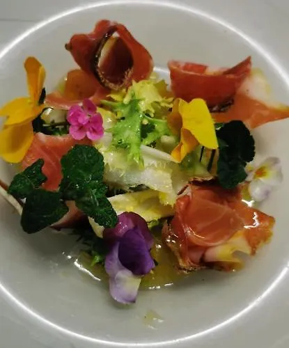 Hotel Logis De France & Restaurant